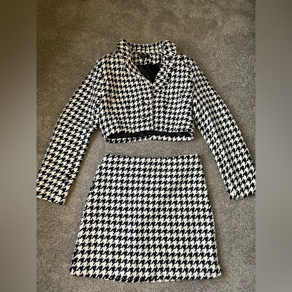 Black and White Houndstooth Skirt Set NWOT
